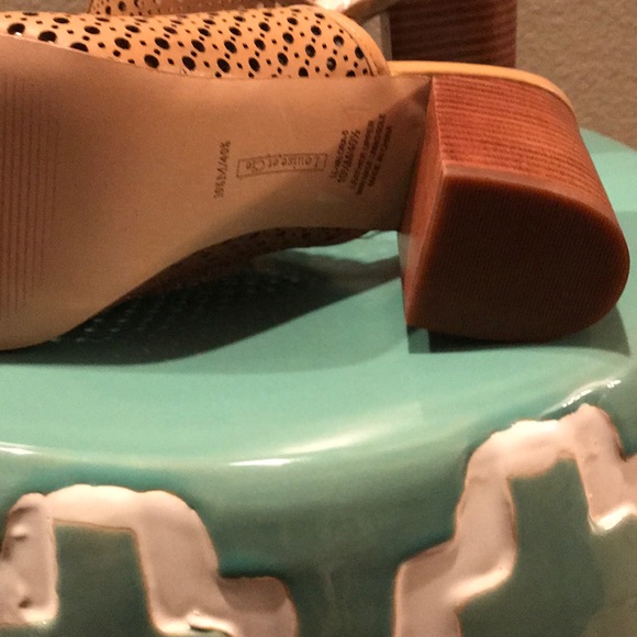 Louise et Cie Valora Laser Cut Mules - Picture 3 of 6